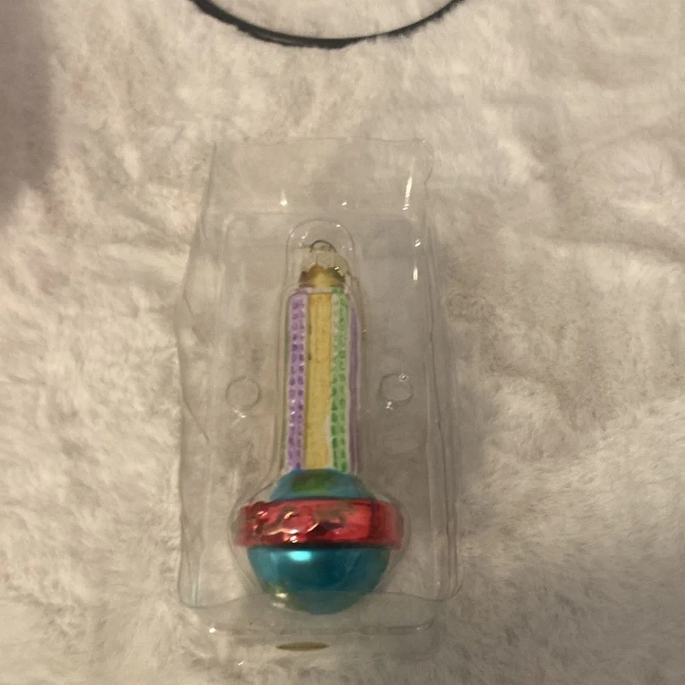 Woodfield Illinois Limited Edition The Tribune Building Glass Ornament